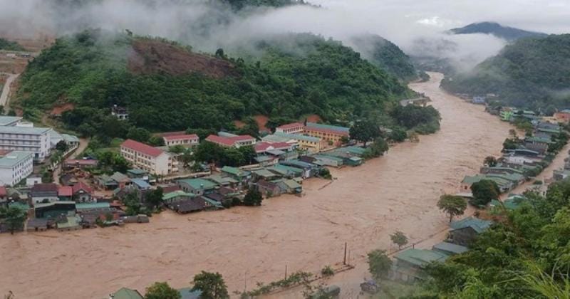 Công trình rọ đá bảo vệ bờ sông tại Việt Nam, minh họa việc phát hiện sớm và xử lý các dấu hiệu ảnh hưởng đến ổn định công trình